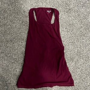 Rainbeau Tank - Maroon